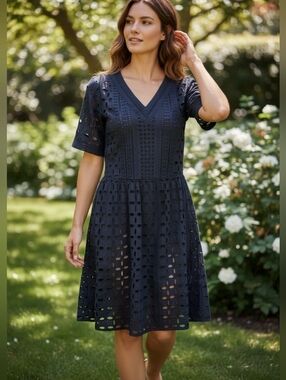 gingerbread dress crochet Tree Skirt Pattern – Maggie's Crochet Size:38L/32W You can use this pfs:label-SALE Weworewhat V-Neck Mini Dress